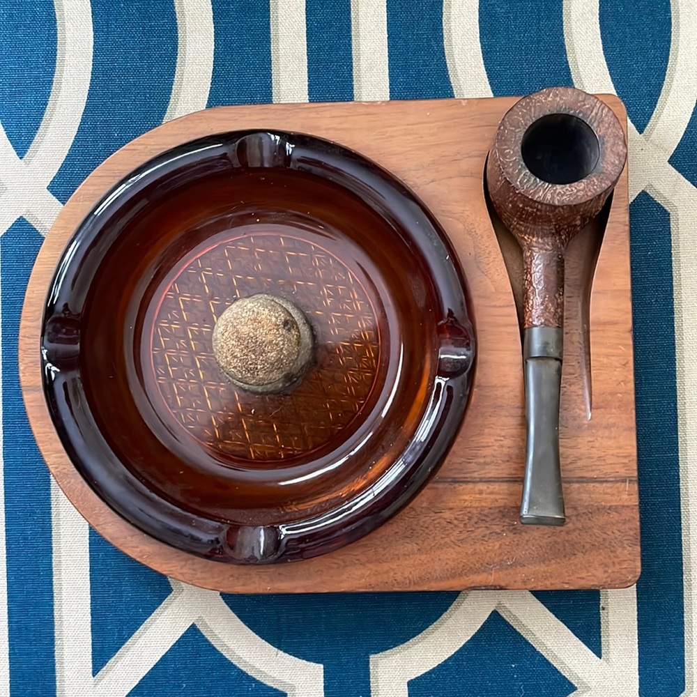 Vintage Pipe and Pipe Holder